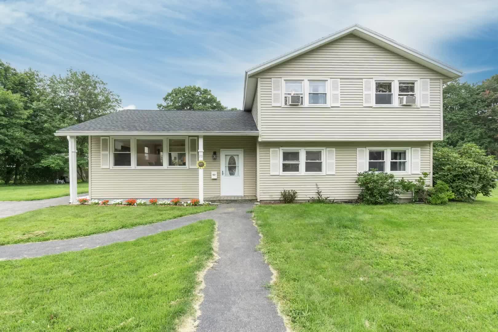 20 Walker Road, Beverly